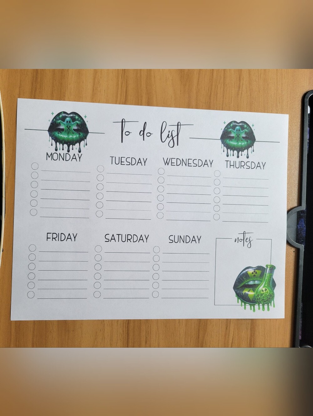 🧋NEW🧋Hand Crafted Gothic To Do List Planner Pad - Green Accents